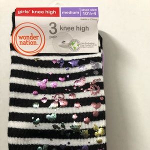 Wonder Nation 3 pairs knee high medium socks